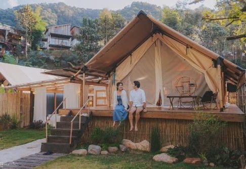 07-ชีเสิร์ฟไม่พัก-Stay-คีรีวารี อาร์ต แกลเลอเรีย 07-ชีเสิร์ฟไม่พัก-Stay-คีรีวารี อาร์ต แกลเลอเรีย