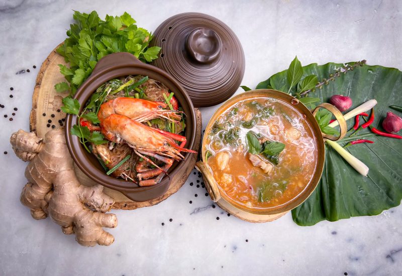 07-ลั๊นล้ากับม่ามี๊-Eat-ร้านอาหาร ดำเนินพวา