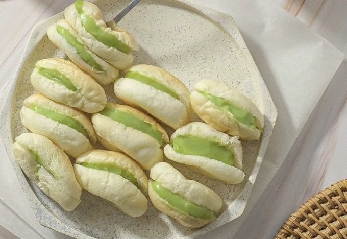 09-ลั่นล๊ากับม่ามี๊-Eat-ผักกาดเบเกอรี่