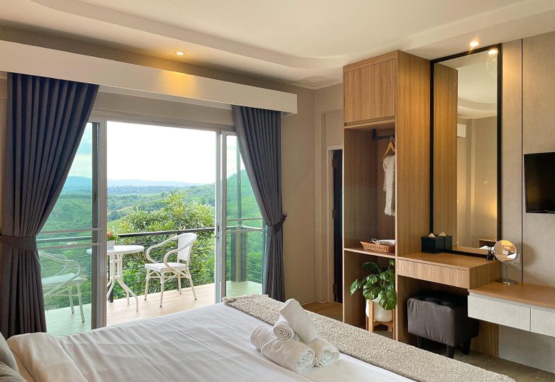 14-ชีเสิร์ฟไม่พัก-Stay-บายเมือง ณ เขาค้อ รีสอร์ท วิวทะเลหมอก 14-ชีเสิร์ฟไม่พัก-Stay-บายเมือง ณ เขาค้อ รีสอร์ท วิวทะเลหมอก