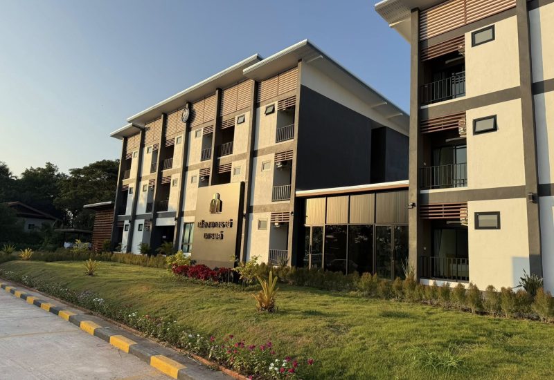 52-Alone but not lonely-stay-Mueang Nang Thani Grand 52-Alone but not lonely-stay-Mueang Nang Thani Grand