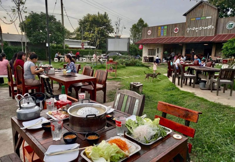 21-เที่ยวนี้มีหมูกระทะ-Eat-ลูกหมูสามตัว